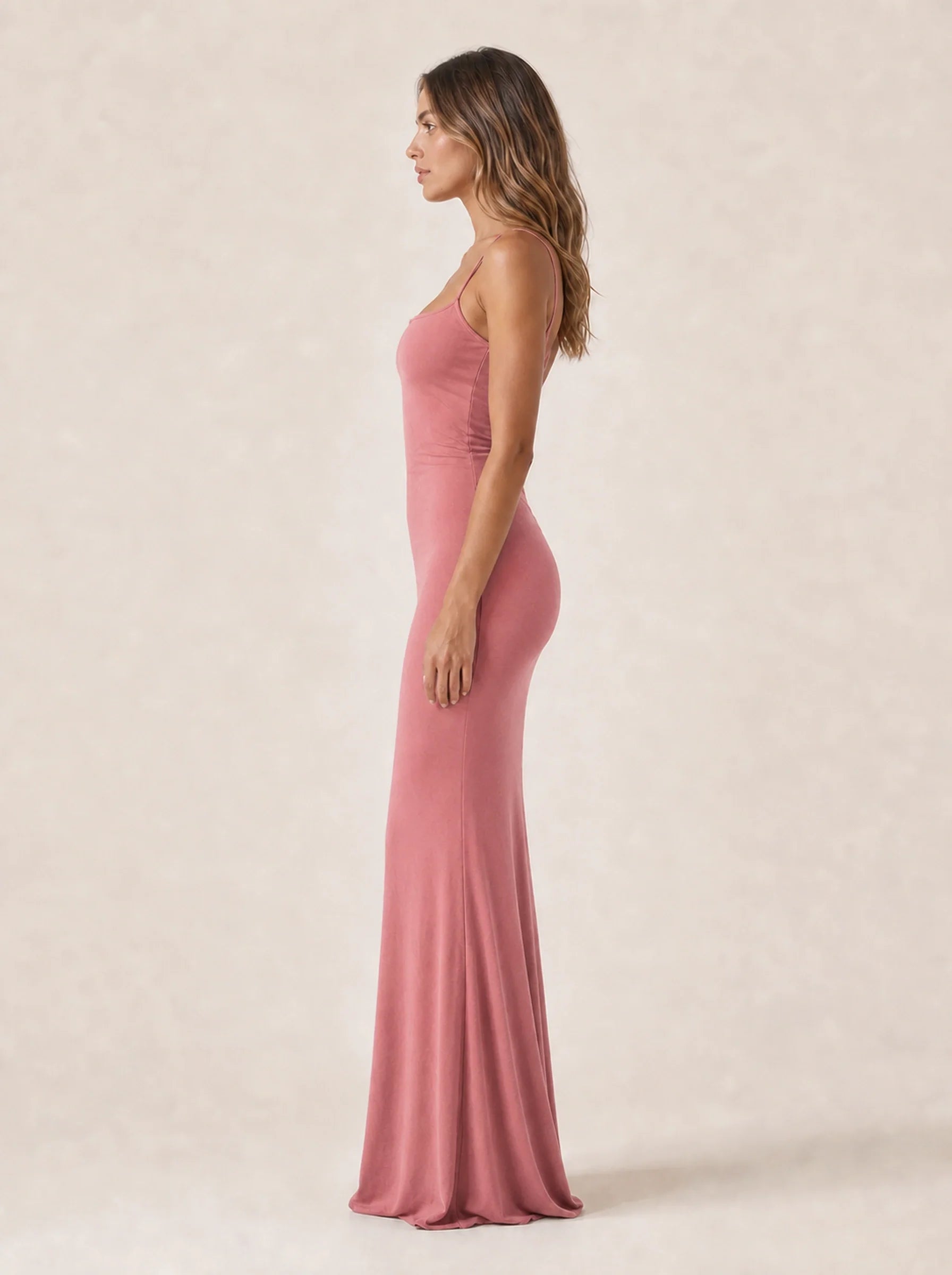 Bodycon Maxi Dress Bianca Rose in pink — left profile