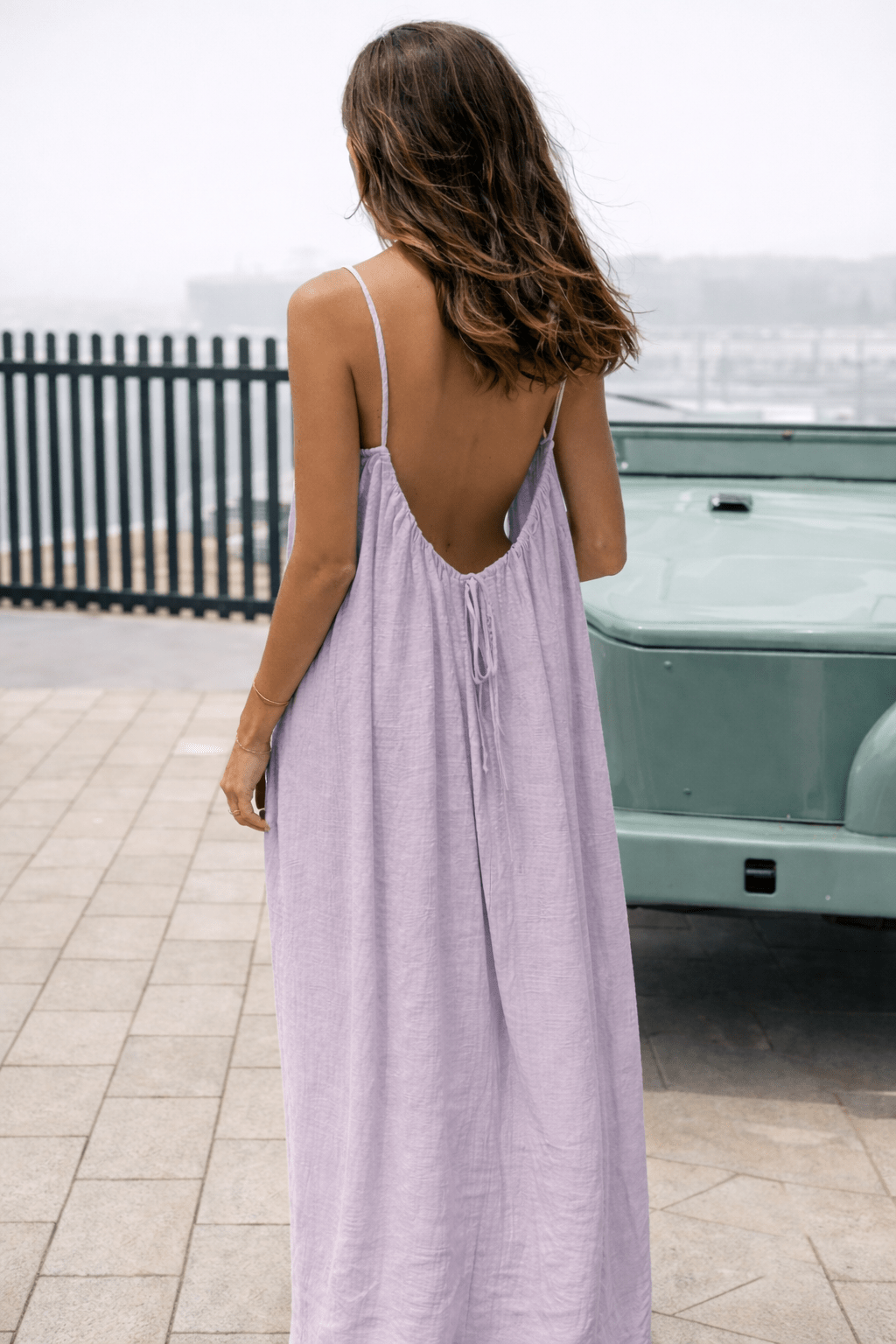 Rückenfreies Maxikleid