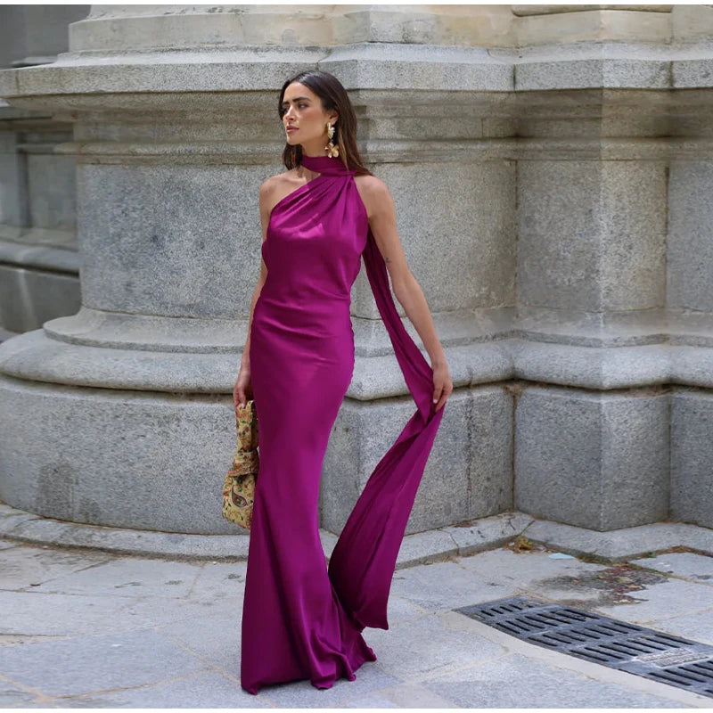 Satin-Neckholderkleid Margot Rose