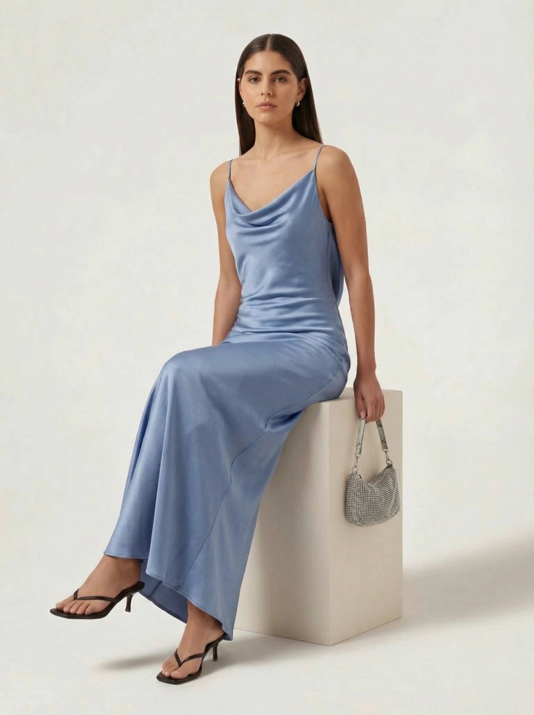 Satin-Maxikleid Genevieve Rose