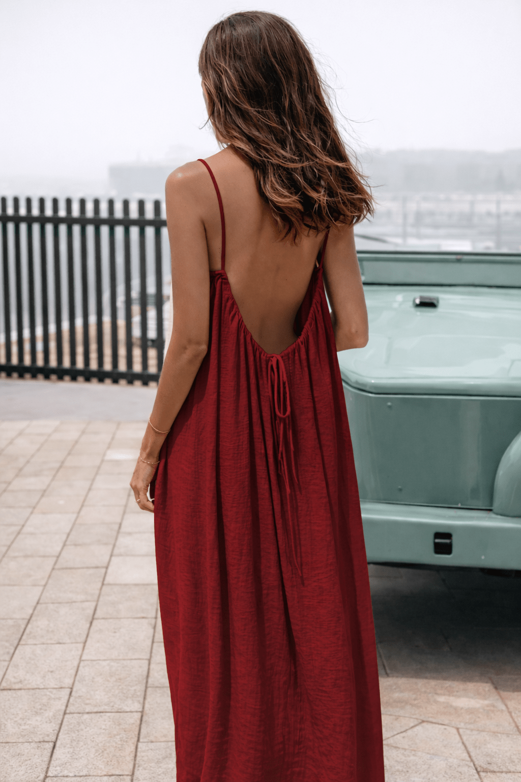 Rückenfreies Maxikleid